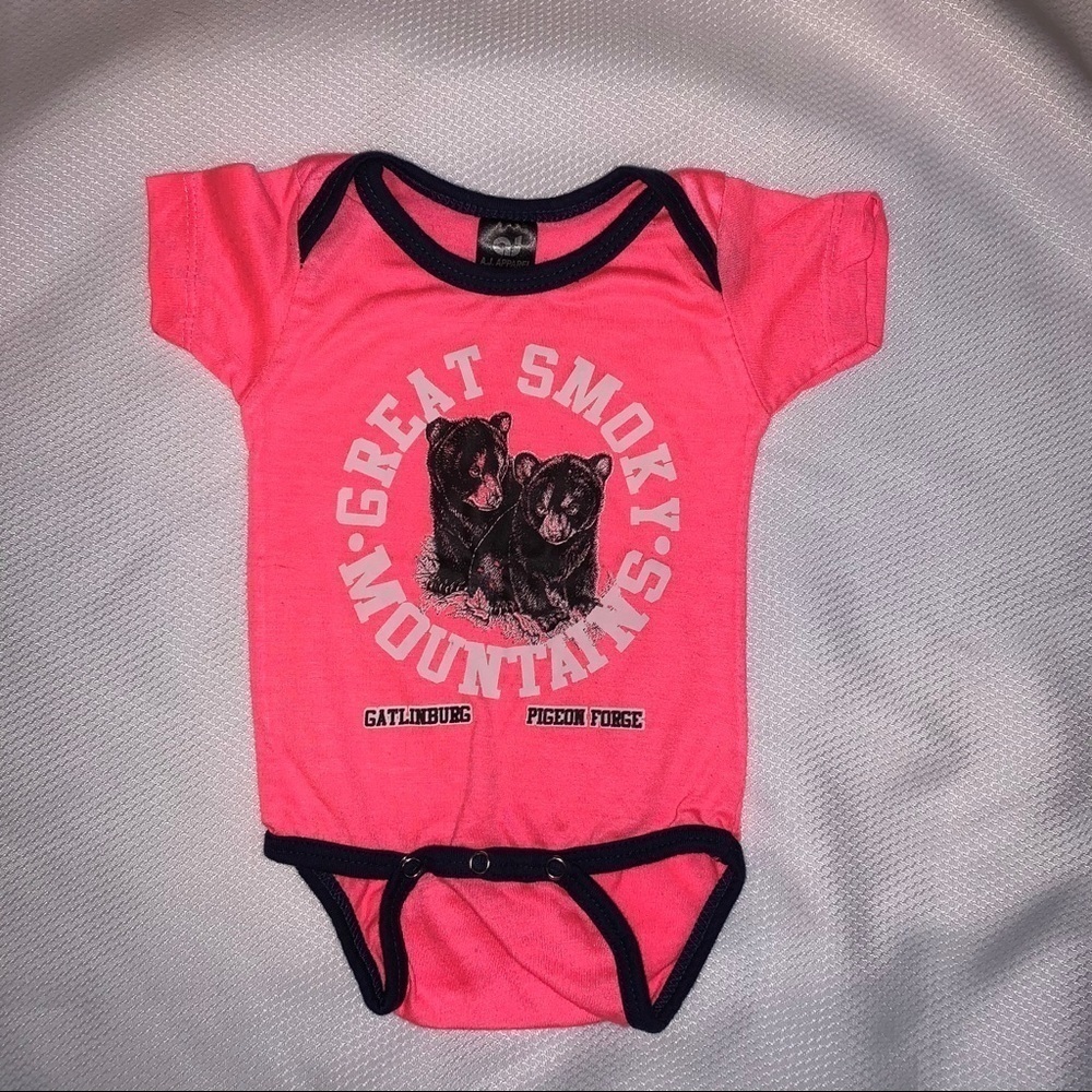 Great Smokey Mountains Baby Bodysuit. 0-6mo